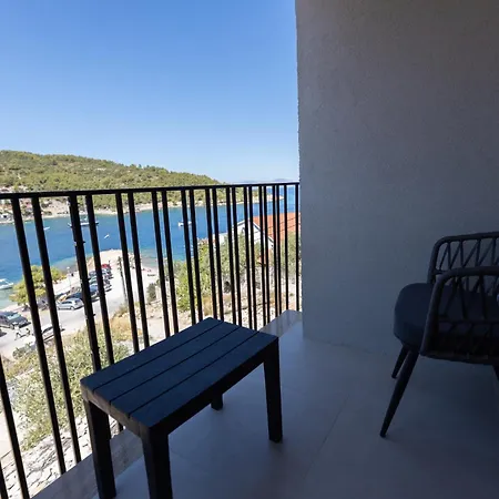 Jaro Appartement Stomorska
